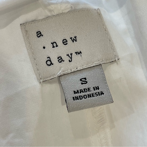 A New Day Mini Dress White Ruffle Multi Tiered Flutter Short Sleeve - Picture 10 of 17